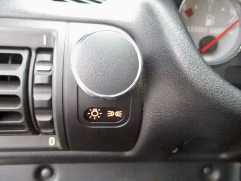 Used 2001 BMW M Roadster image 36