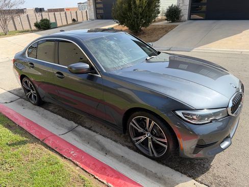 Used 2020 BMW 330i xDrive Sedan w/ Convenience Package image 5