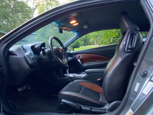 Used 2016 Honda CR-Z EX image 13