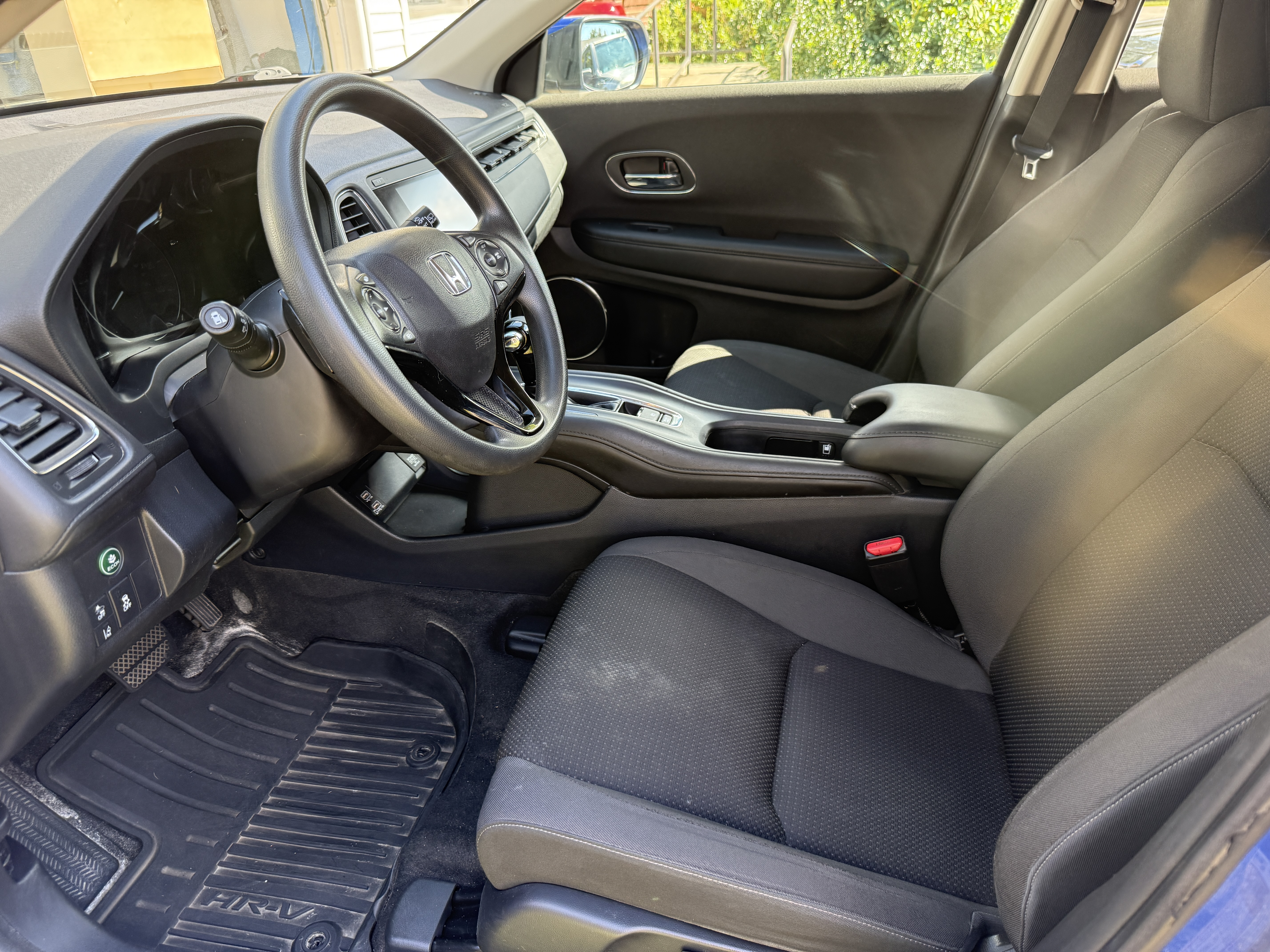Used 2019 Honda HR-V EX image 11