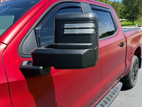 Used 2022 Chevrolet Silverado 1500 LT Trail Boss w/ Convenience Package II AWD/4WD image 5
