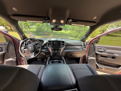 Used 2019 RAM 2500 Big Horn AWD/4WD image 9