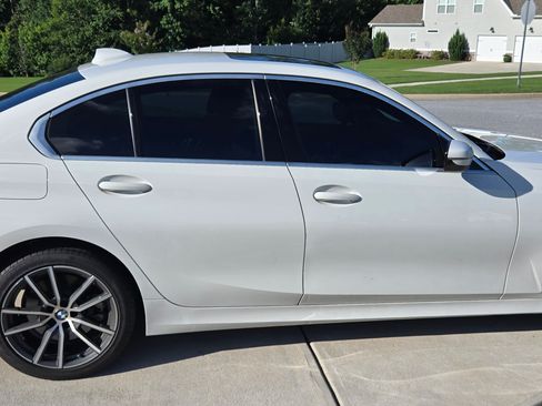 Used 2021 BMW 330i xDrive Sedan w/ Premium Package image 1