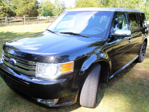 Used 2011 Ford Flex Limited w/ Trailer Tow Pkg Class III image 6
