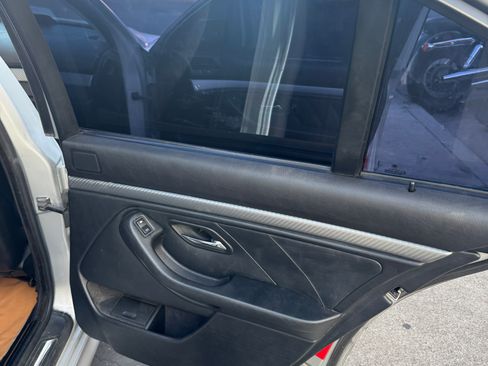 Used 2000 BMW 528i Sedan image 10