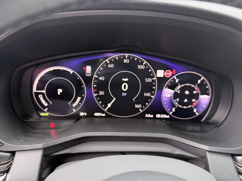 Used 2025 MAZDA CX-70 Plug-In Hybrid w/ Premium Plus image 16