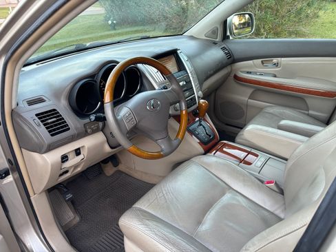 Used 2004 Lexus RX 330 AWD image 4