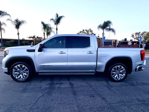 Used 2022 GMC Sierra 1500 Denali AWD/4WD image 4