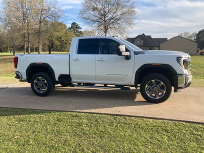 Used 2025 GMC Sierra 2500 SLE w/ SLE Value Package;