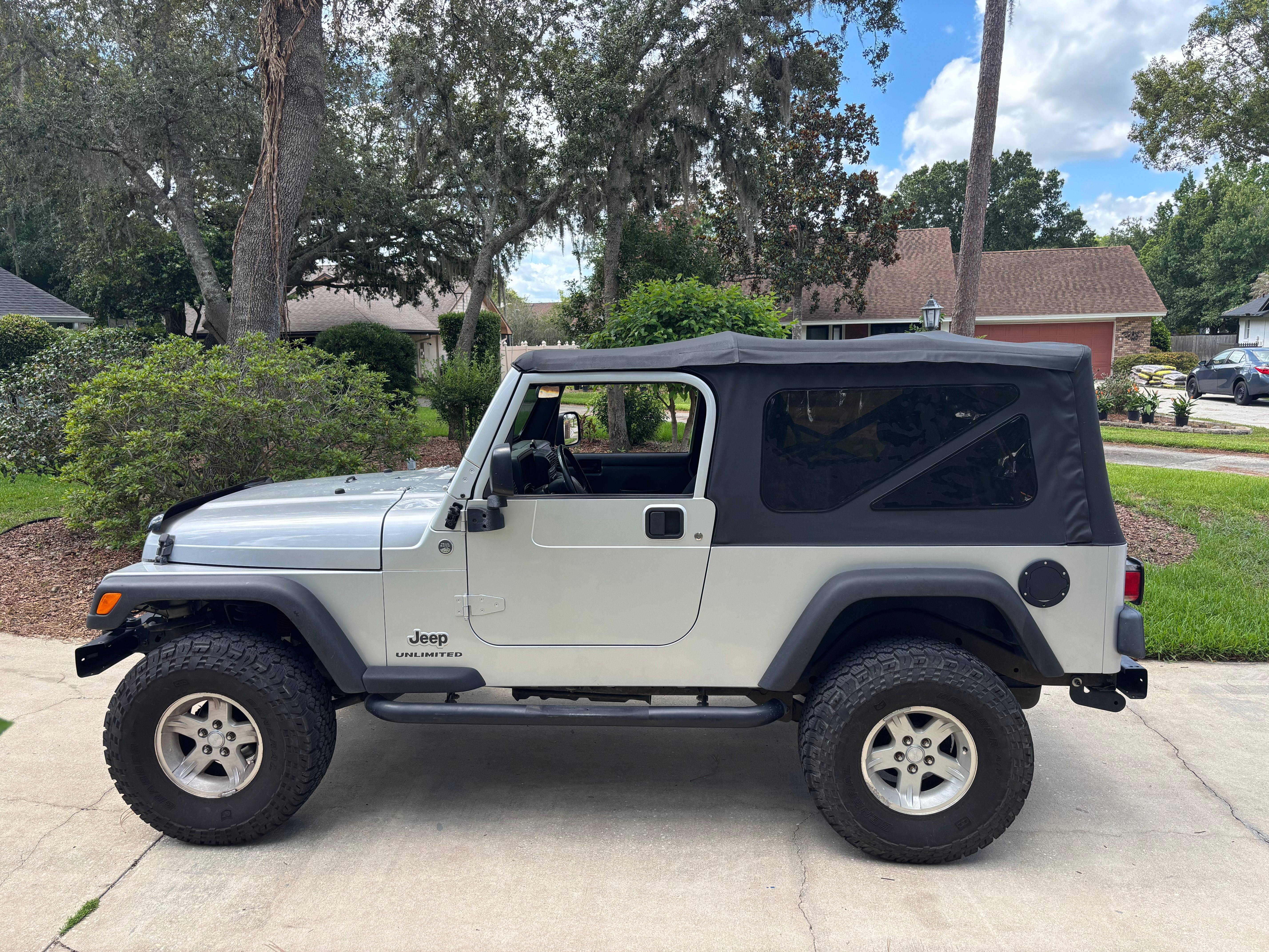Used 2006 Jeep Wrangler Unlimited AWD/4WD image 4