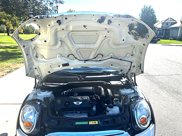 Used 2011 MINI Cooper Convertible FWD image 12