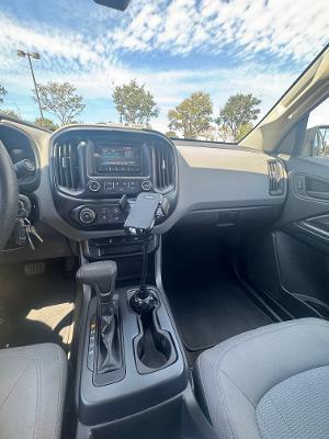 Used 2016 Chevrolet Colorado W/T w/ WT Convenience Package RWD image 5