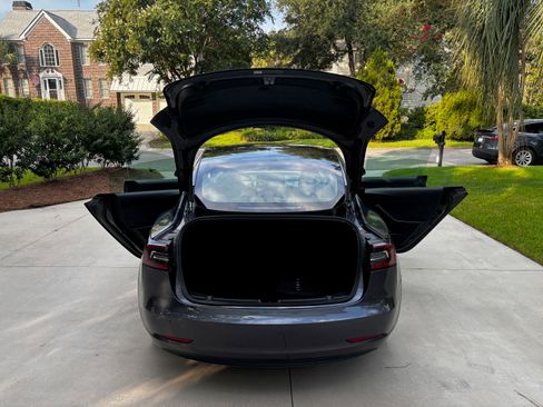 Used 2019 Tesla Model 3 Standard Range Plus RWD image 8