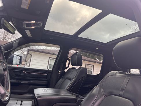 Used 2022 RAM 1500 Limited image 10