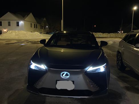 Used 2026 Lexus RZ 450e 450e Premium Sport Utility 4D w/ Technology Package image 9