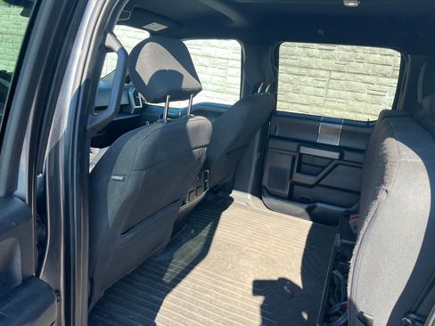 Used 2019 Ford F150 XLT w/ Equipment Group 302A Luxury AWD/4WD image 11