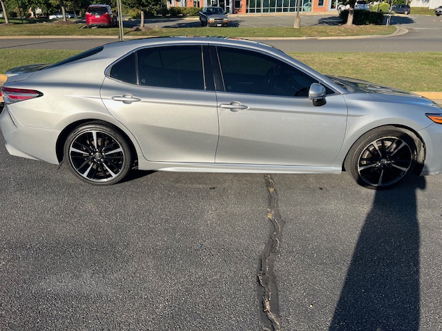 Used 2018 Toyota Camry XSE FWD image 14