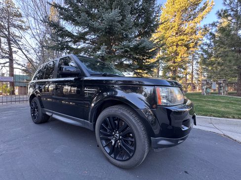Used 2012 Land Rover Range Rover Sport HSE image 12