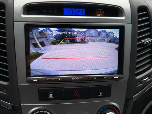 Used 2011 Hyundai Santa Fe SE AWD/4WD image 6