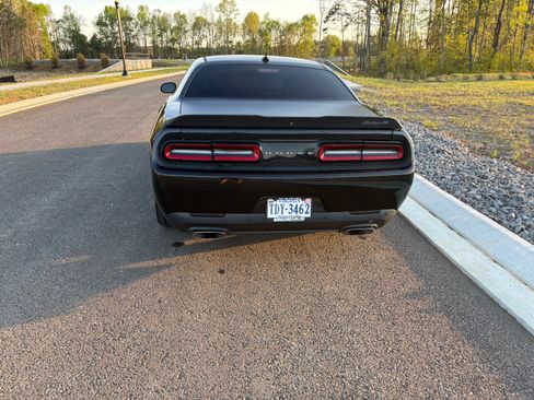 Used 2018 Dodge Challenger T/A RWD image 2