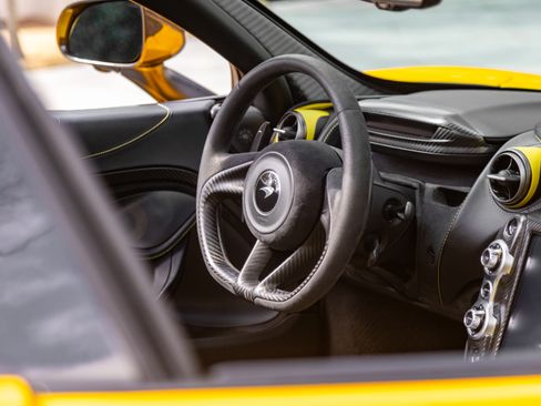 Used 2019 McLaren 720S Performance image 12