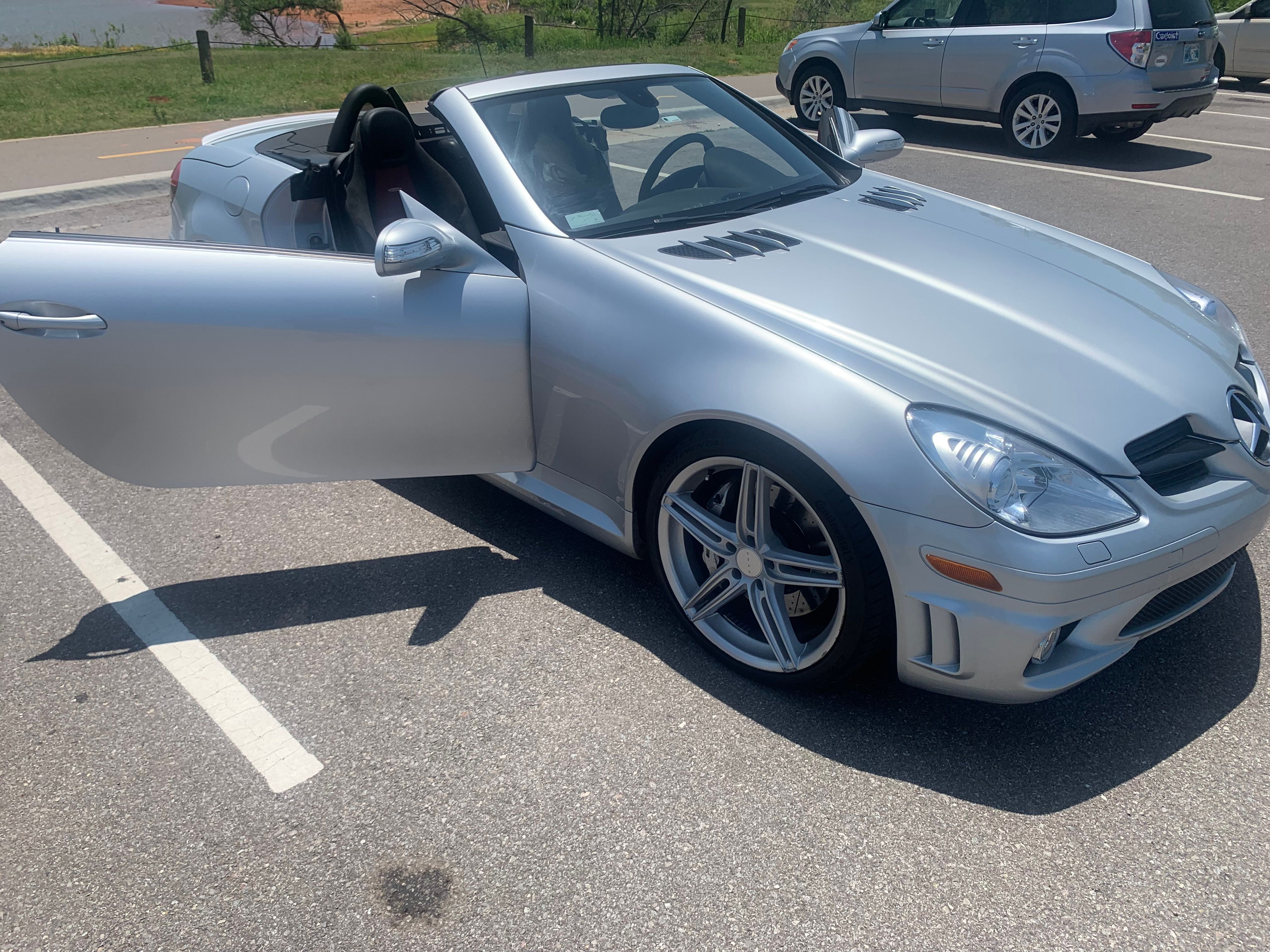 Used 2005 Mercedes-Benz SLK 55 AMG image 1