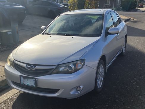 Used 2010 Subaru Impreza 2.5i Premium image 2