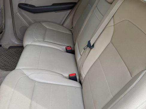 Used 2013 Mercedes-Benz ML 350 4MATIC image 10