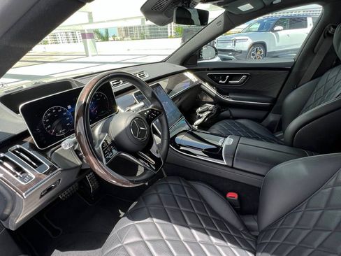 Used 2022 Mercedes-Benz S 500 S 500 4MATIC Sedan 4D image 12