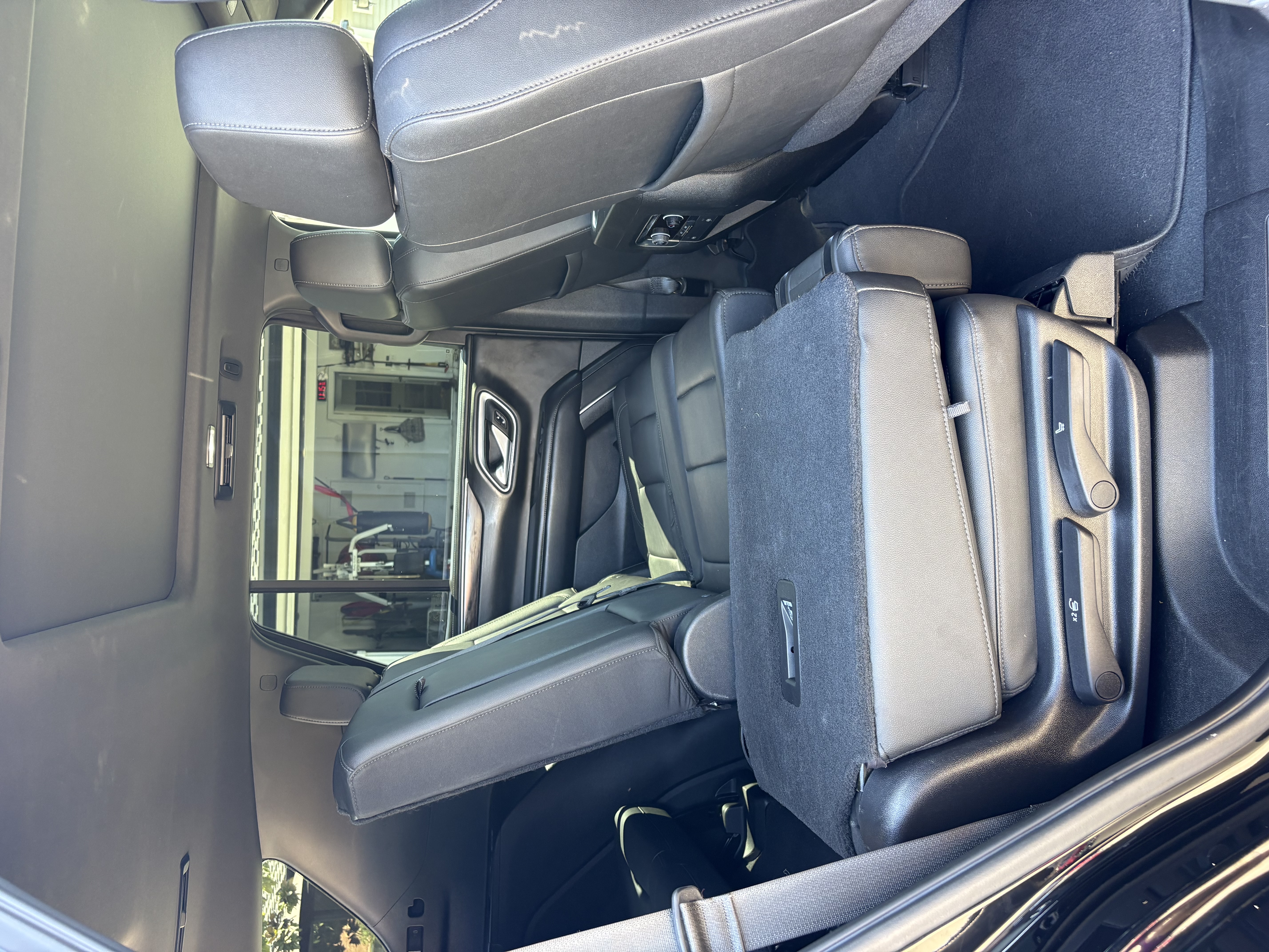 Used 2021 Chevrolet Tahoe LT AWD/4WD image 10