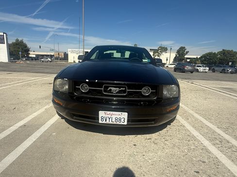 Used 2006 Ford Mustang Premium RWD image 13