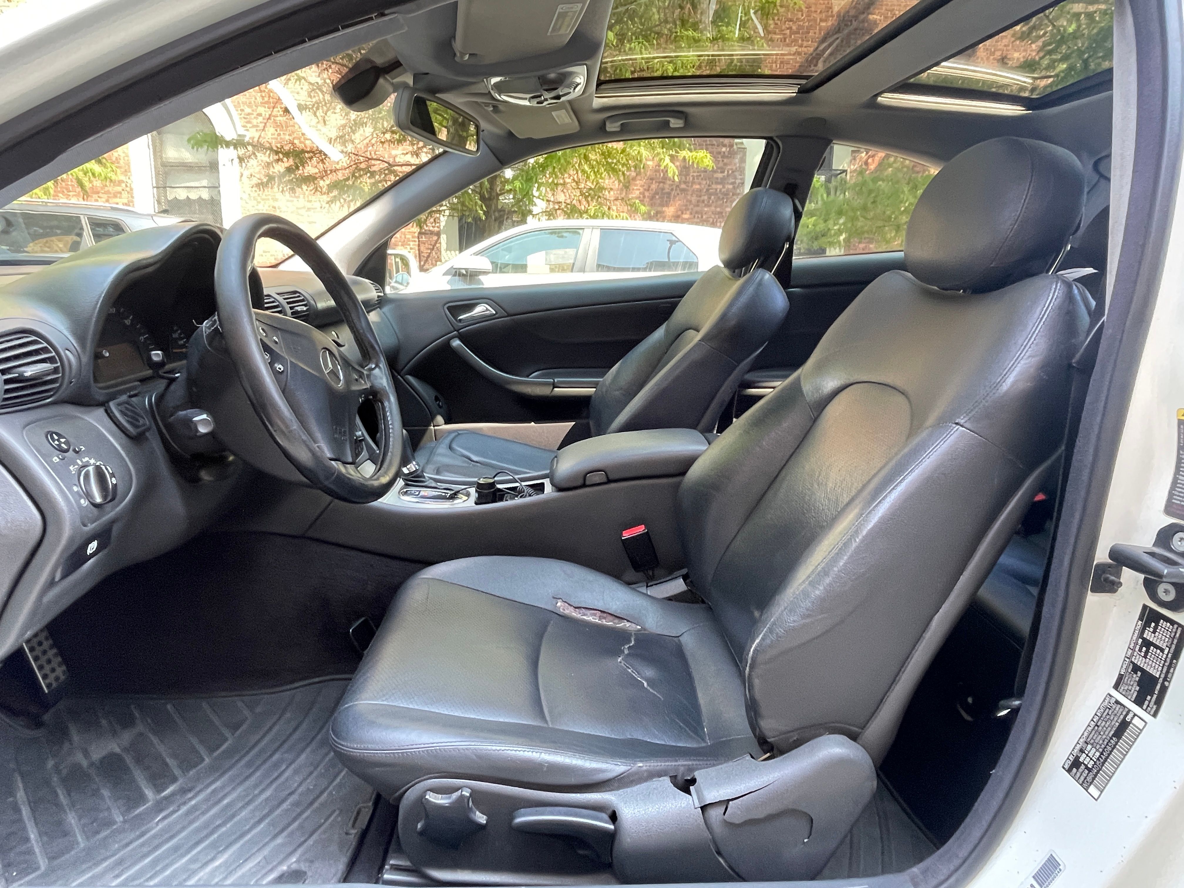 Used 2004 Mercedes-Benz C 230 Coupe image 11