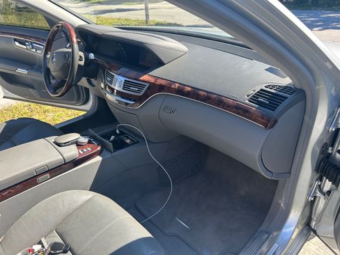 Used 2008 Mercedes-Benz S 550 4MATIC image 18