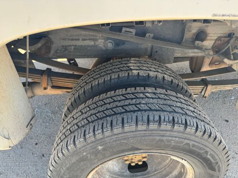 Used 2007 Chevrolet Silverado 3500 LT w/ Heavy-Duty Power Package image 8