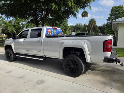 Used 2019 GMC Sierra 3500 Denali w/ Duramax Plus Package AWD/4WD image 1