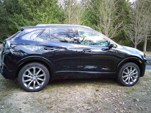 Used 2024 Buick Encore GX Avenir w/ Avenir Convenience Package image 2