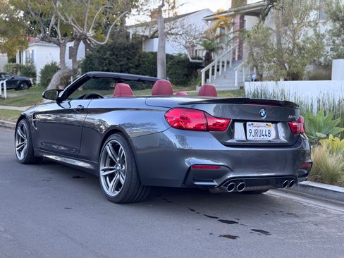 Used 2015 BMW M4 Convertible image 4