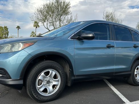 Used 2014 Honda CR-V LX image 10