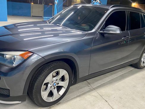 Used 2015 BMW X1 sDrive28i w/ Premium Package RWD image 5