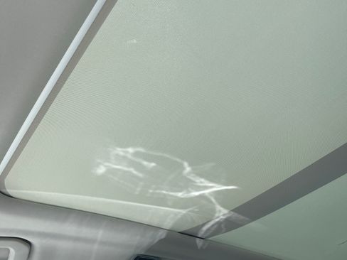 Used 2018 Volvo XC60 T5 Inscription w/ Luxury Seat Package image 23