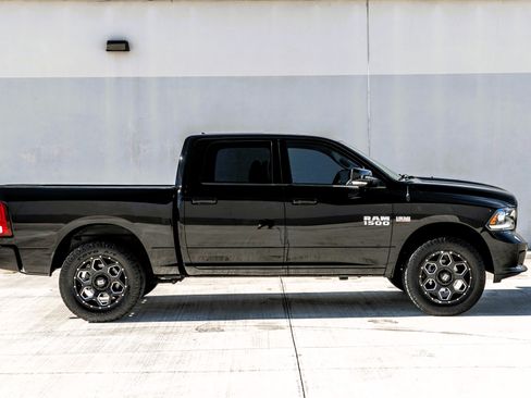 Used 2014 RAM 1500 Sport w/ Convenience Group image 5