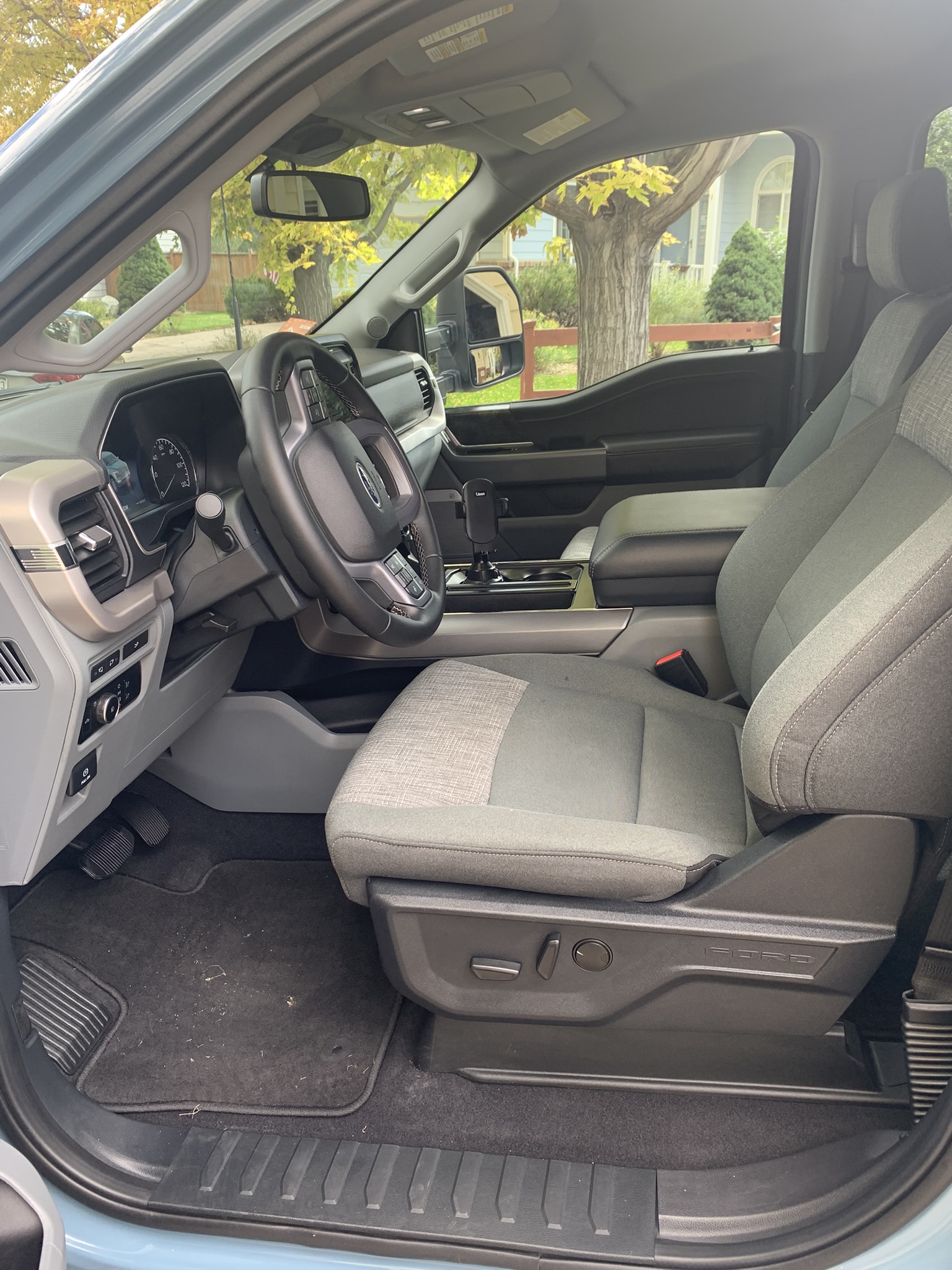 Used 2023 Ford F150 XLT w/ Equipment Group 302A High AWD/4WD image 10