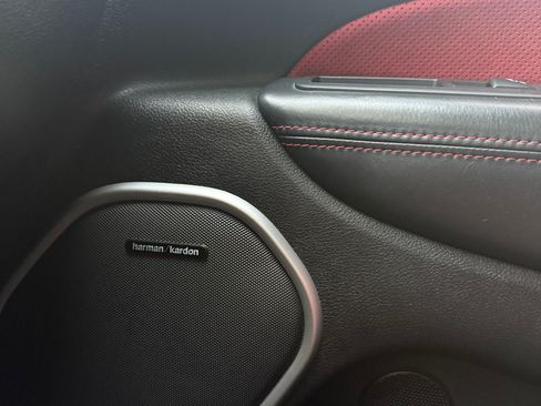 Used 2015 Jeep Grand Cherokee SRT w/ Quick Order Package 26J image 25