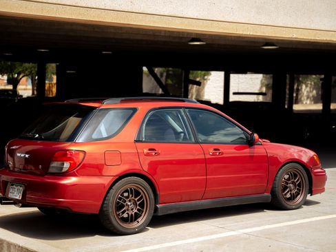 Used 2002 Subaru Impreza WRX WRX Sport Wagon 4D image 2
