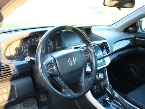 Used 2013 Honda Accord EX-L image 19
