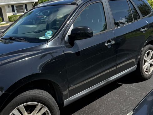 Used 2012 Hyundai Santa Fe Limited w/ Navigation Pkg 4 image 8