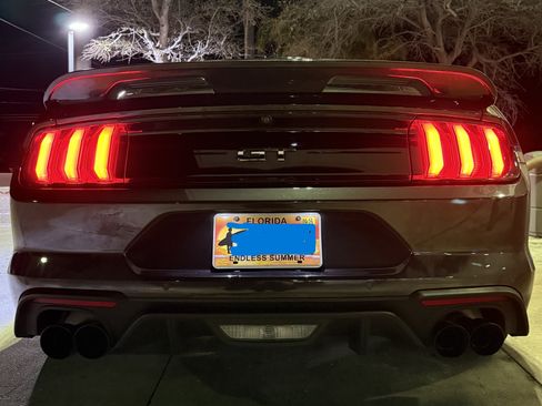 Used 2022 Ford Mustang GT Premium w/ GT Performance Package image 2