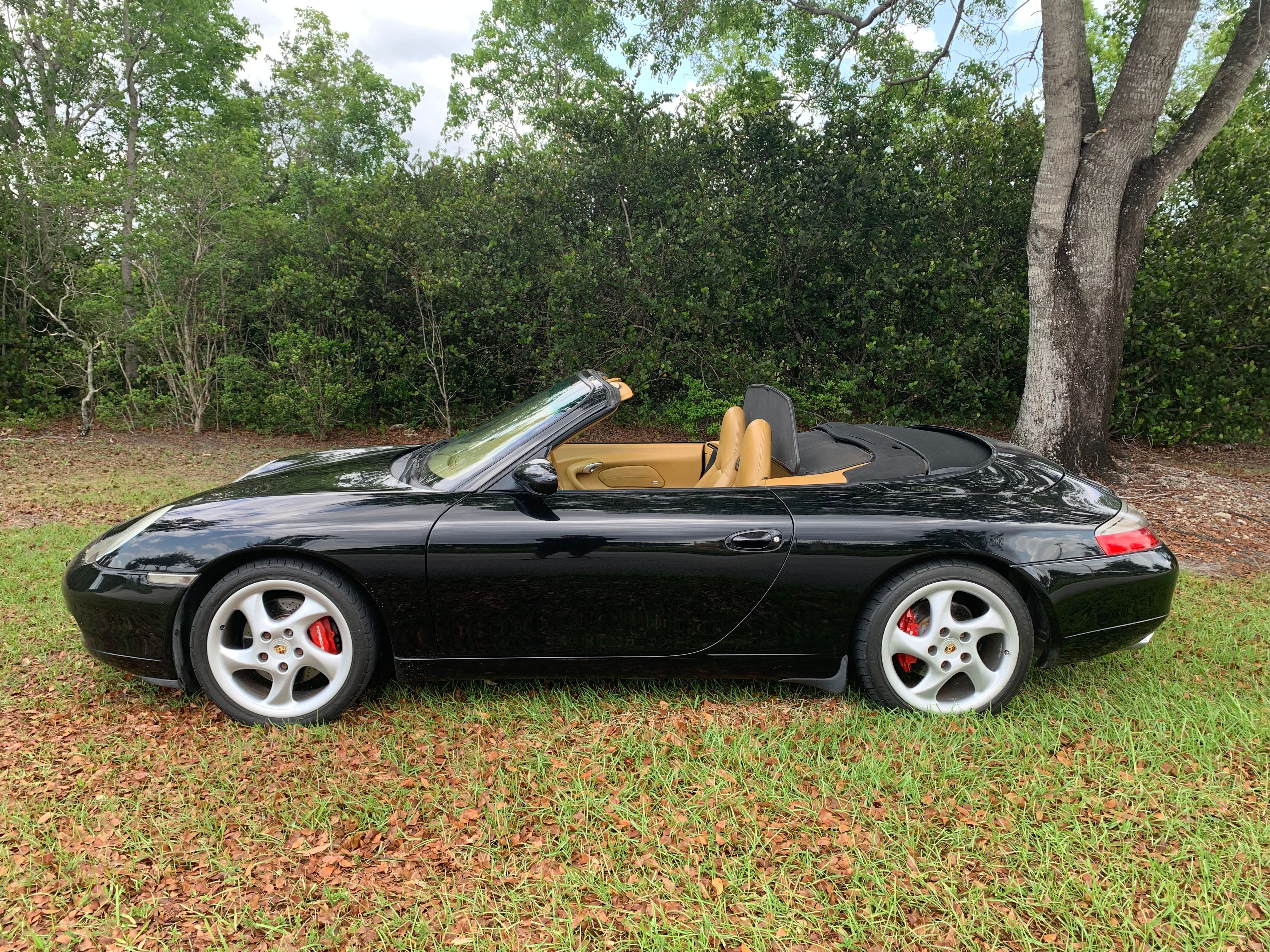 Used 2000 Porsche 911 Cabriolet image 9