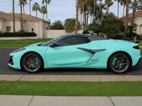 Used 2024 Chevrolet Corvette Z06 image 9