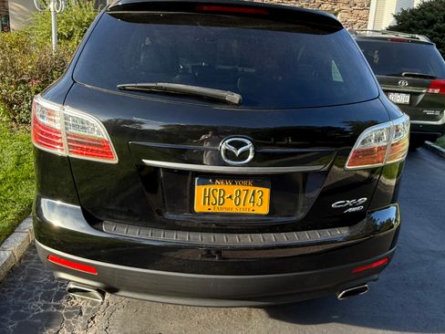 Used 2010 MAZDA CX-9 Grand Touring w/ Moonroof & Bose Audio Pkg AWD/4WD image 10